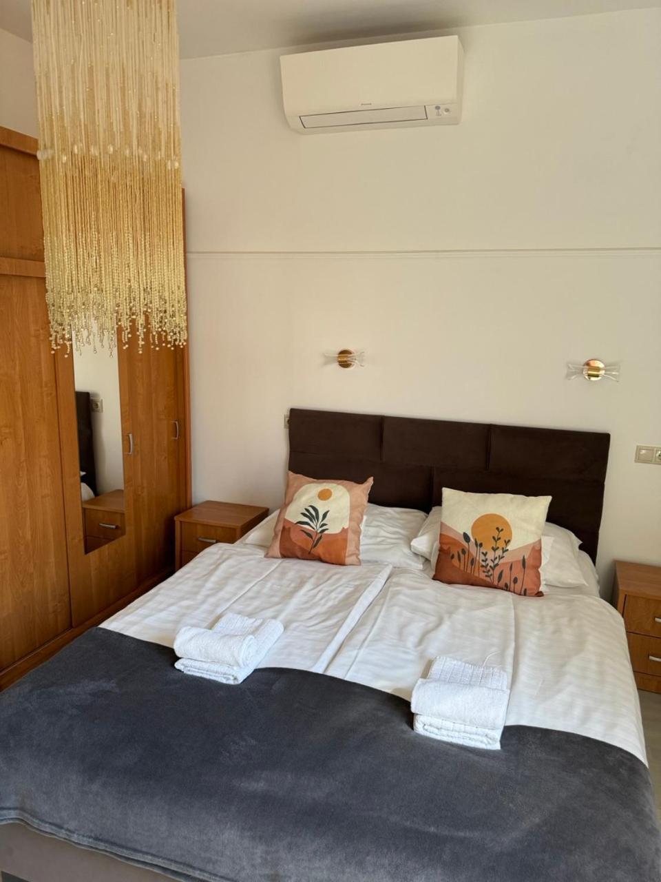 Pension Nest - Family Apartman Mosonmagyarovar Exterior photo